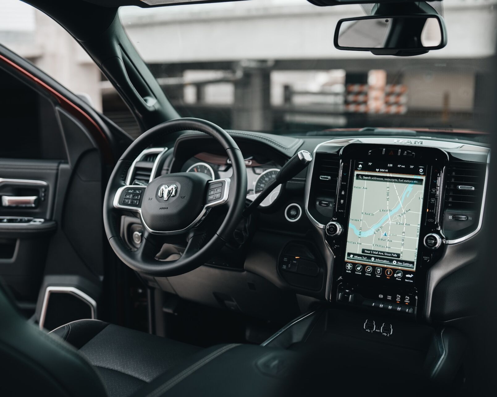Car troubles during travel can be inconvenient, but there are ways to deal